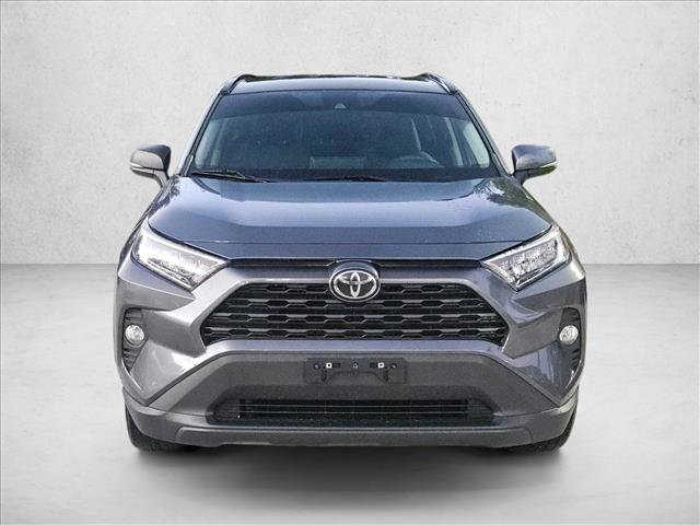 Used 2021 Toyota RAV4 XLE AWD/4WD image 2