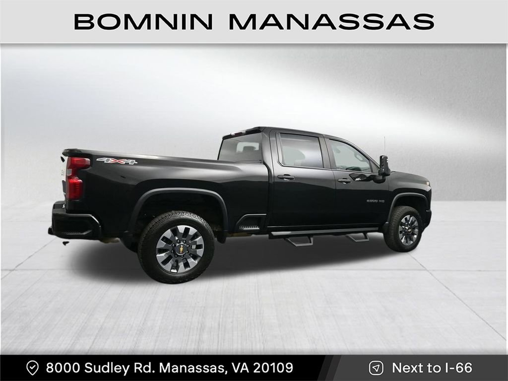 Used 2023 Chevrolet Silverado 2500 Custom w/ Custom Value Package image 5
