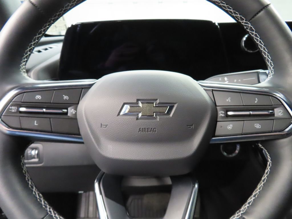 Used 2024 Chevrolet Traverse Z71 w/ LPO, Floor Liner Package AWD/4WD image 62