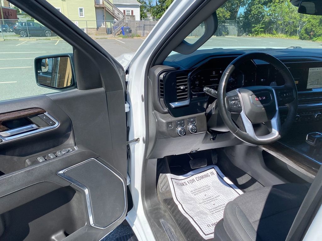 Used 2023 GMC Sierra 1500 Elevation w/ X31 Off-Road Package image 10