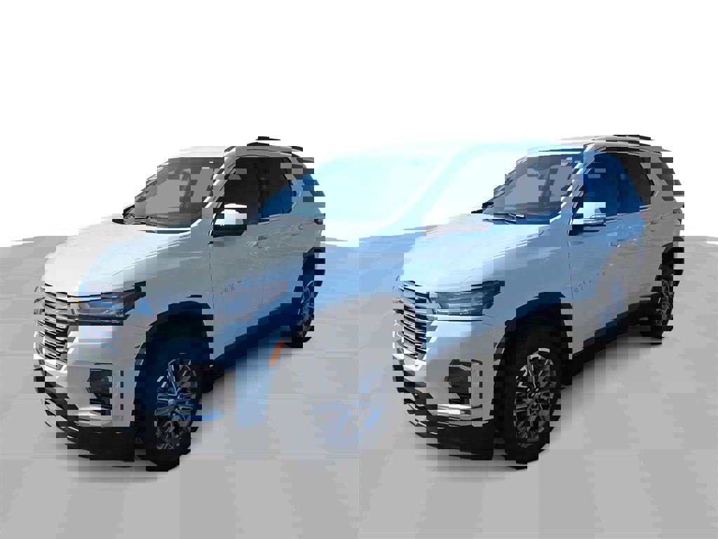 Used 2023 Chevrolet Traverse LT video 1