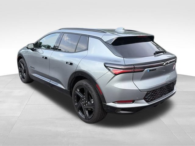 Certified 2024 Chevrolet Equinox EV RS FWD image 5