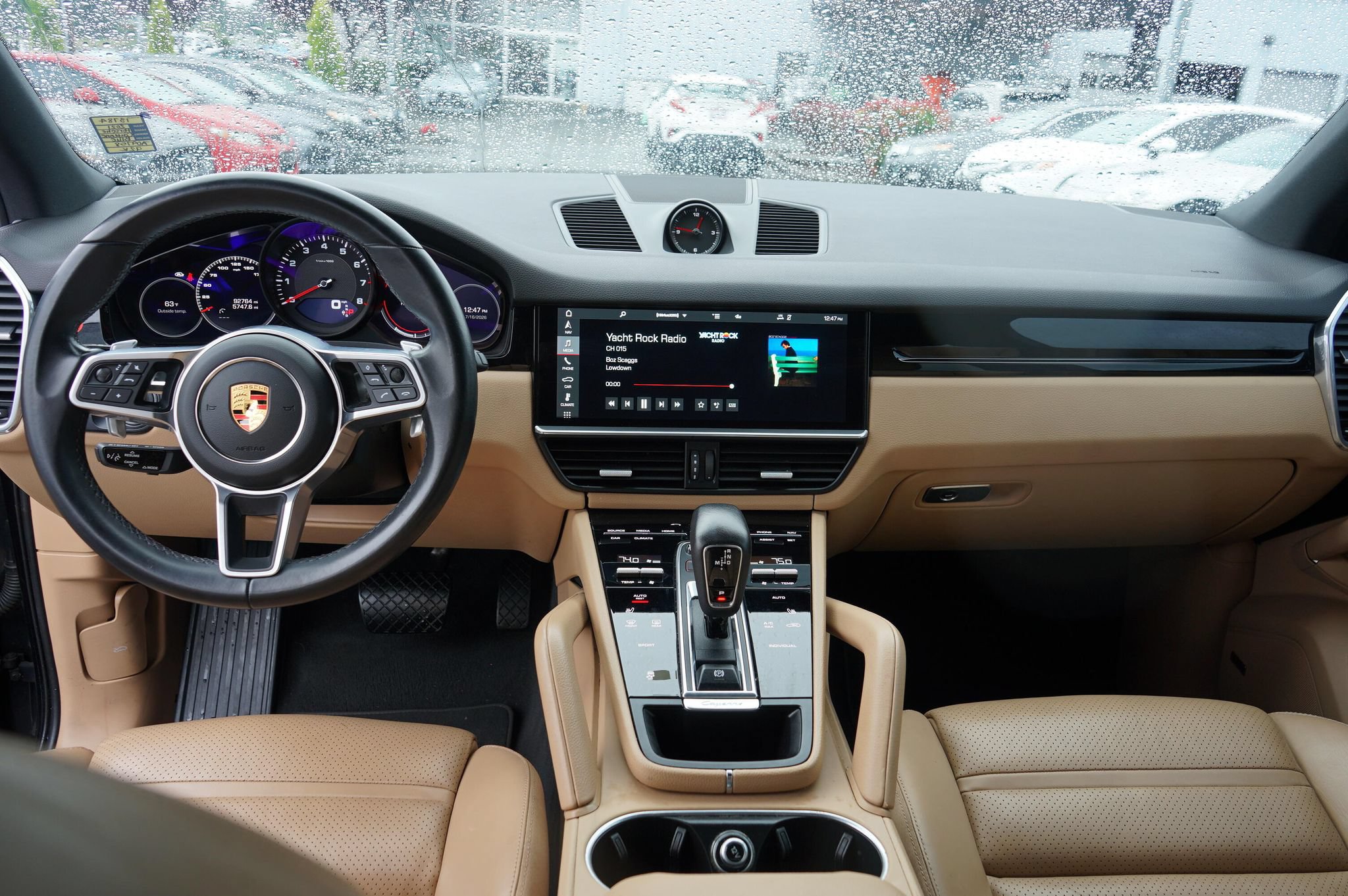 Used 2021 Porsche Cayenne AWD/4WD image 17
