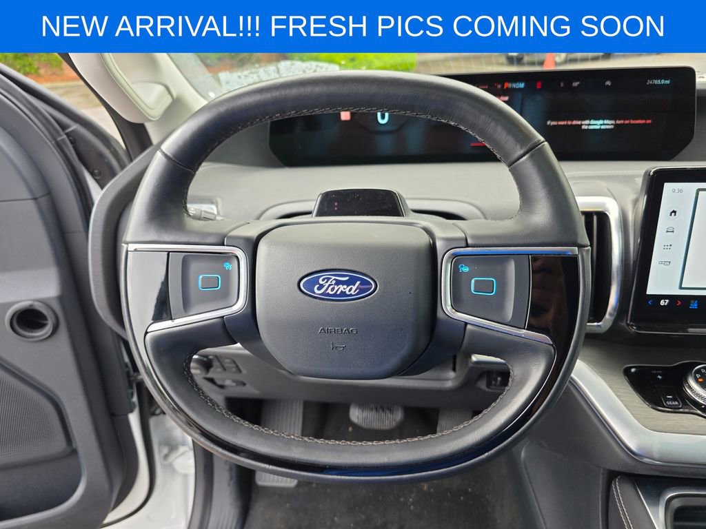 Used 2025 Ford Expedition Max Platinum AWD/4WD image 15