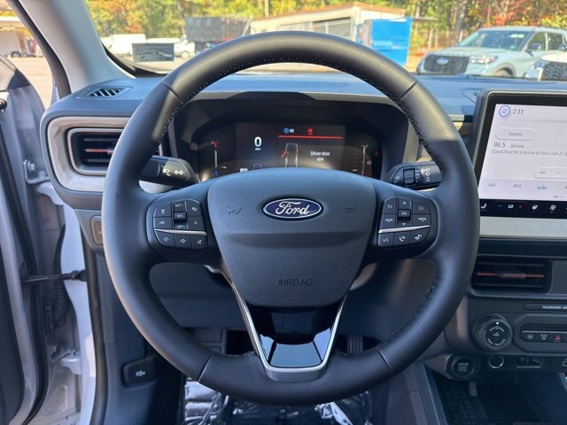 New 2025 Ford Maverick Lariat image 13