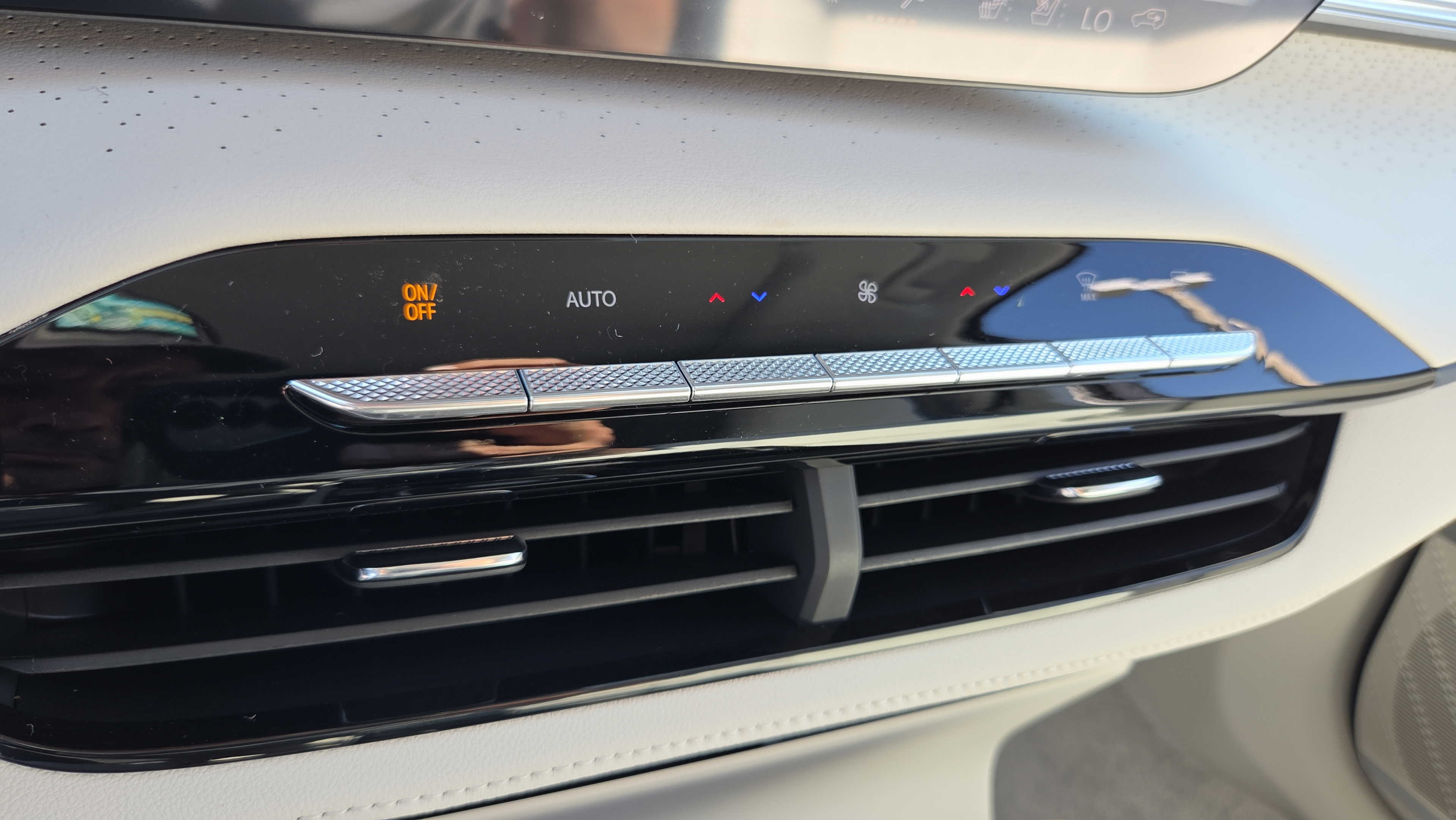 New 2026 Buick Enclave Avenir w/ Super Cruise Package FWD image 20