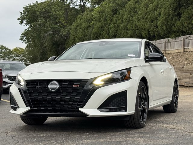 New 2026 Nissan Altima 2.5 SR FWD image 38