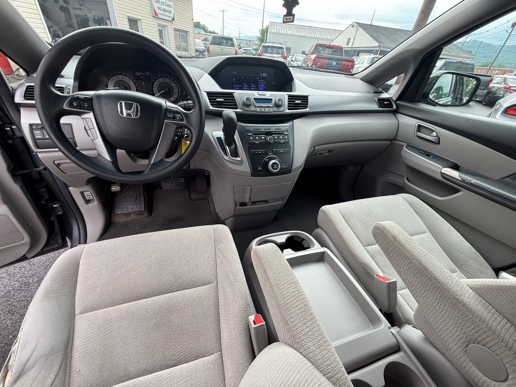 Used 2012 Honda Odyssey EX image 12