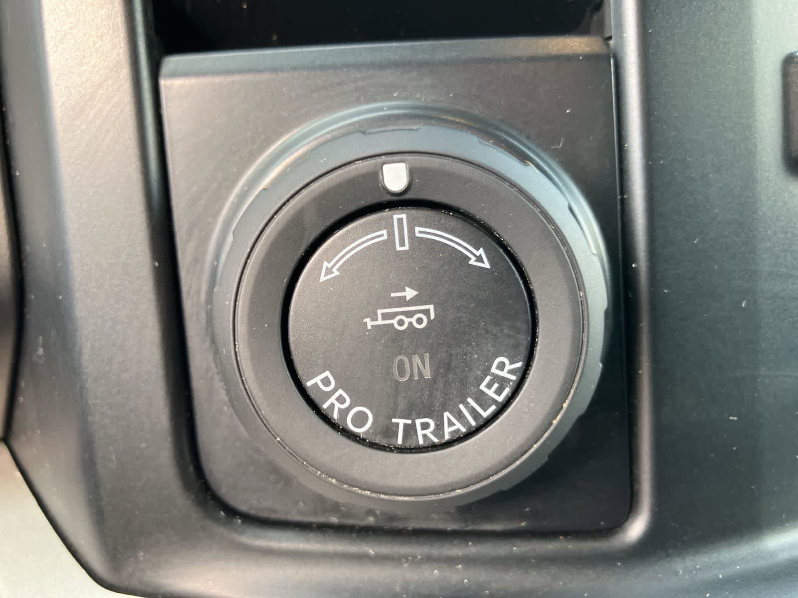 Used 2023 Ford F450 XLT w/ 360-Degree Camera Package image 19