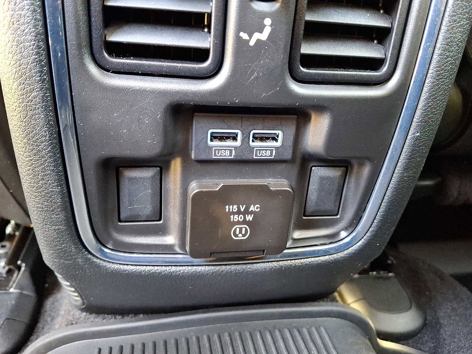 Used 2022 Jeep Grand Cherokee Limited image 11