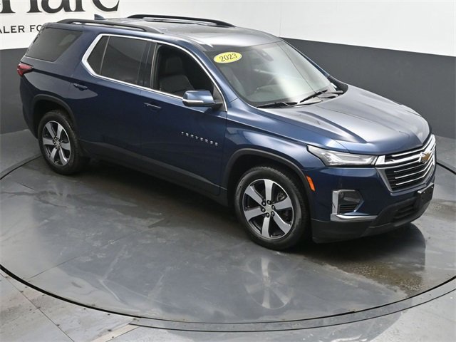 Used 2023 Chevrolet Traverse LT w/ LT Premium Package image 48