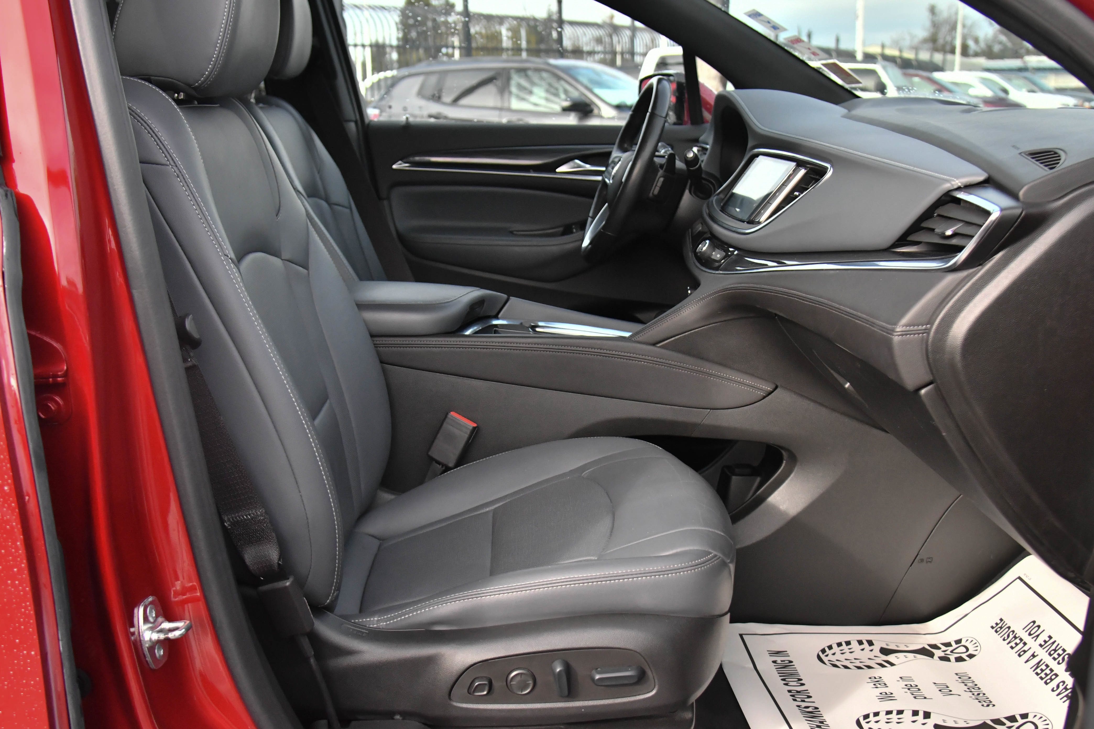 Used 2024 Buick Enclave Premium image 50