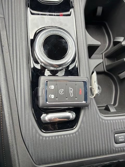 New 2026 Jeep Cherokee Limited AWD/4WD image 32