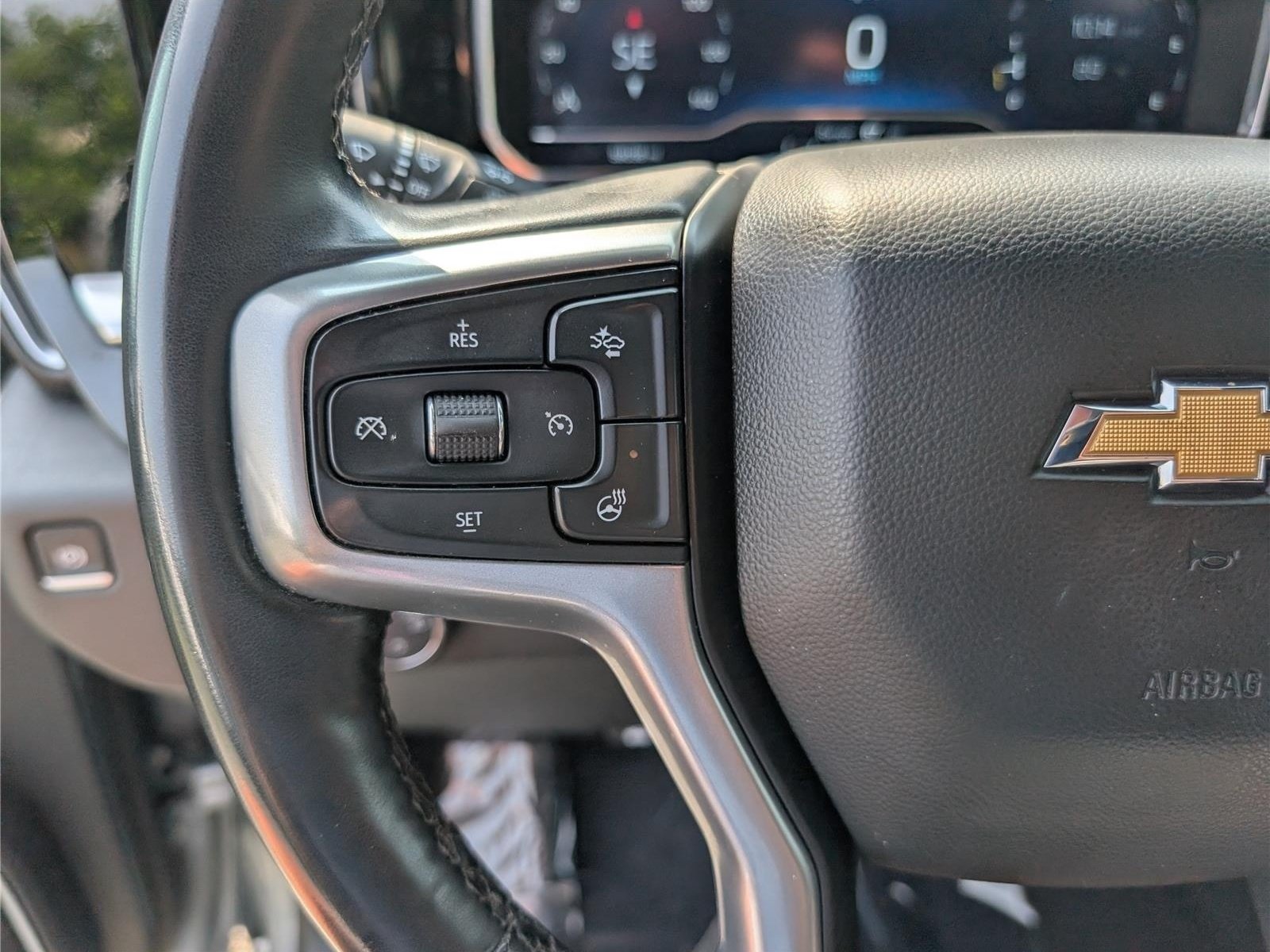 Used 2025 Chevrolet Silverado 1500 LT RWD image 22