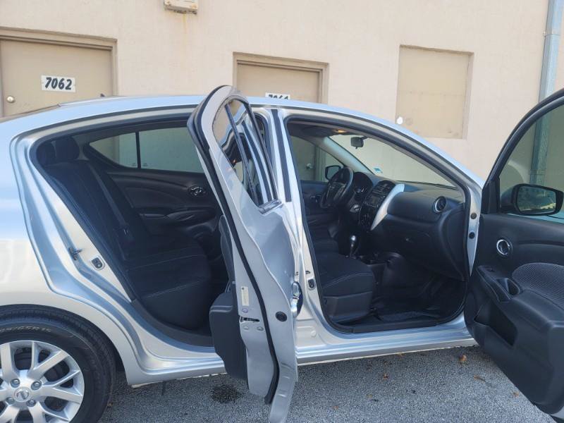 Used 2018 Nissan Versa SV w/ SV Special Edition Package FWD image 25