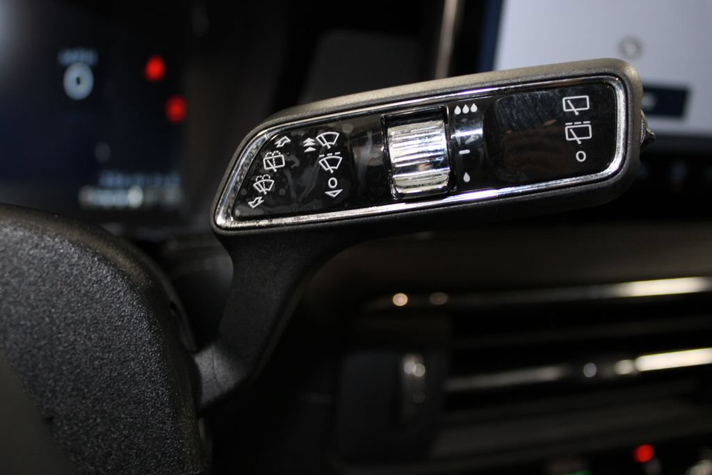Used 2024 Lincoln Corsair FWD image 38