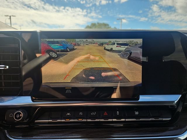 Used 2024 Chevrolet Silverado 1500 LT AWD/4WD image 21