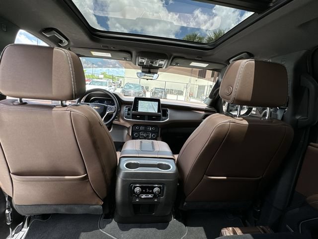 Certified 2023 Chevrolet Suburban High Country w/ Premium Package RWD image 16