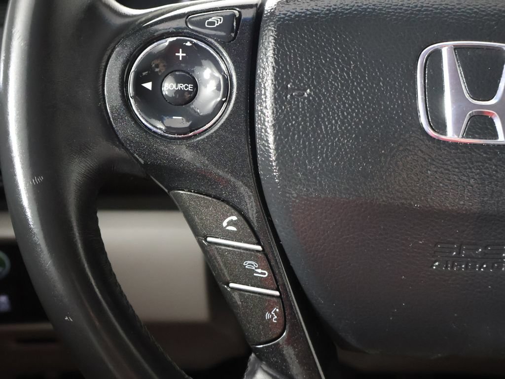 Used 2015 Honda Accord EX-L image 35