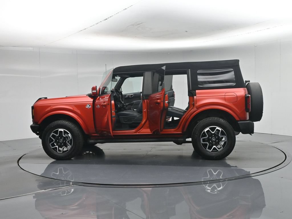 Certified 2024 Ford Bronco Outer Banks AWD/4WD image 37