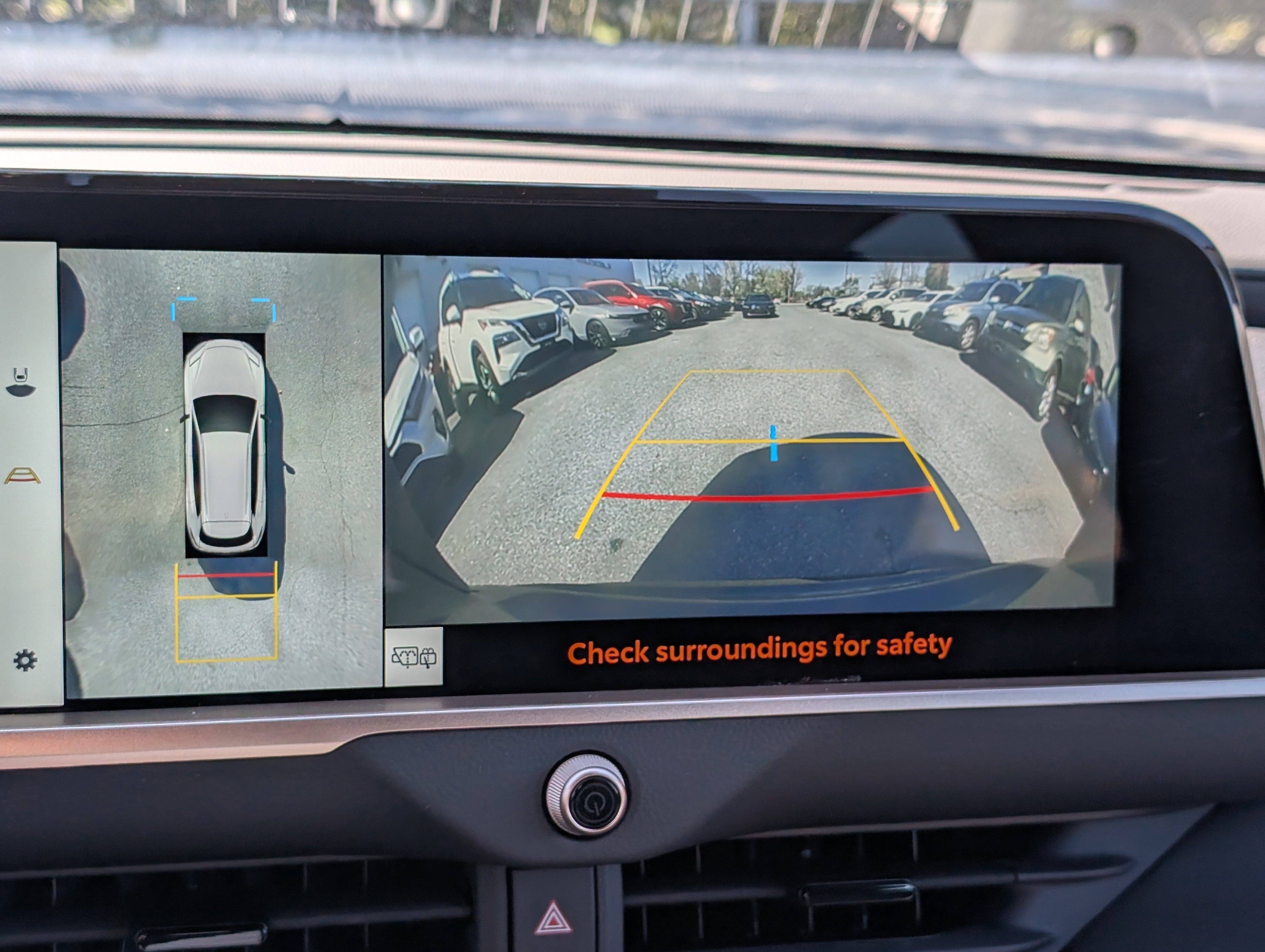 Used 2025 Toyota Crown Signia w/ Advanced Technology Package image 31