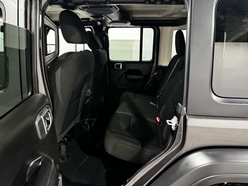 Used 2022 Jeep Wrangler Unlimited Sport image 20