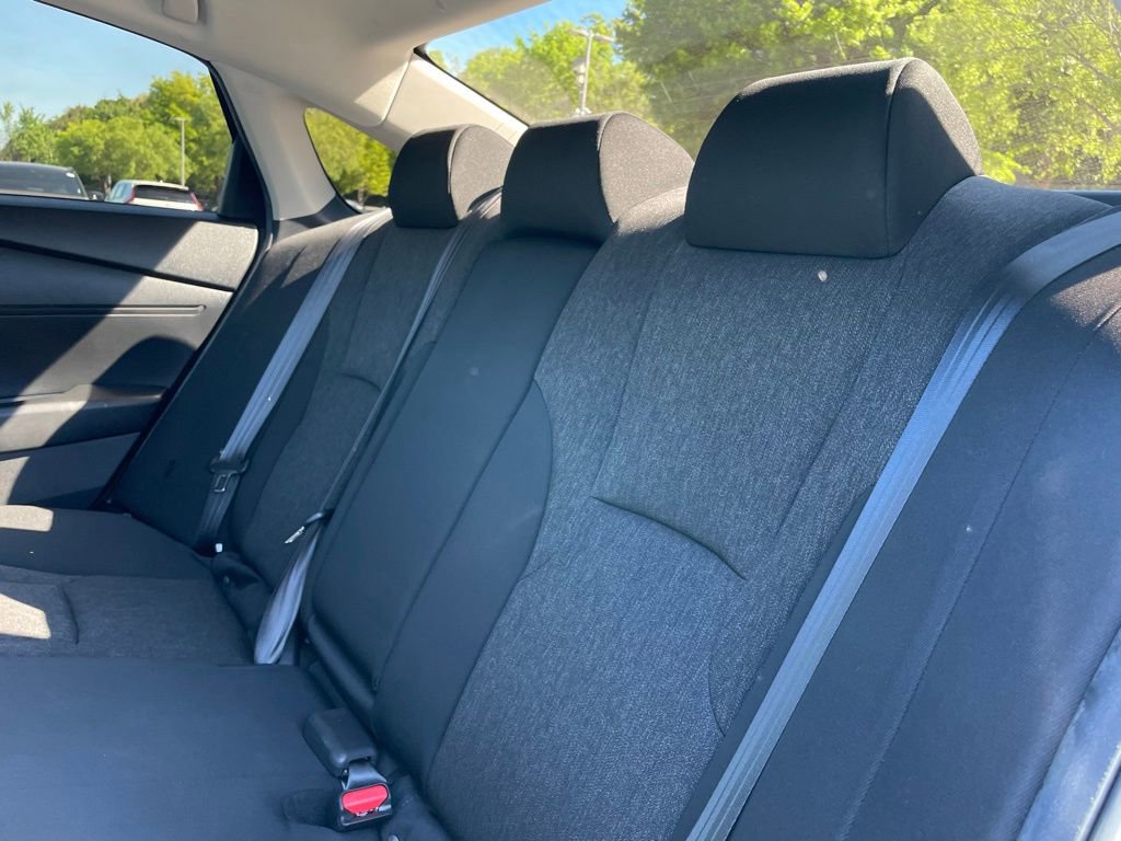 Certified 2025 Honda Accord LX image 40