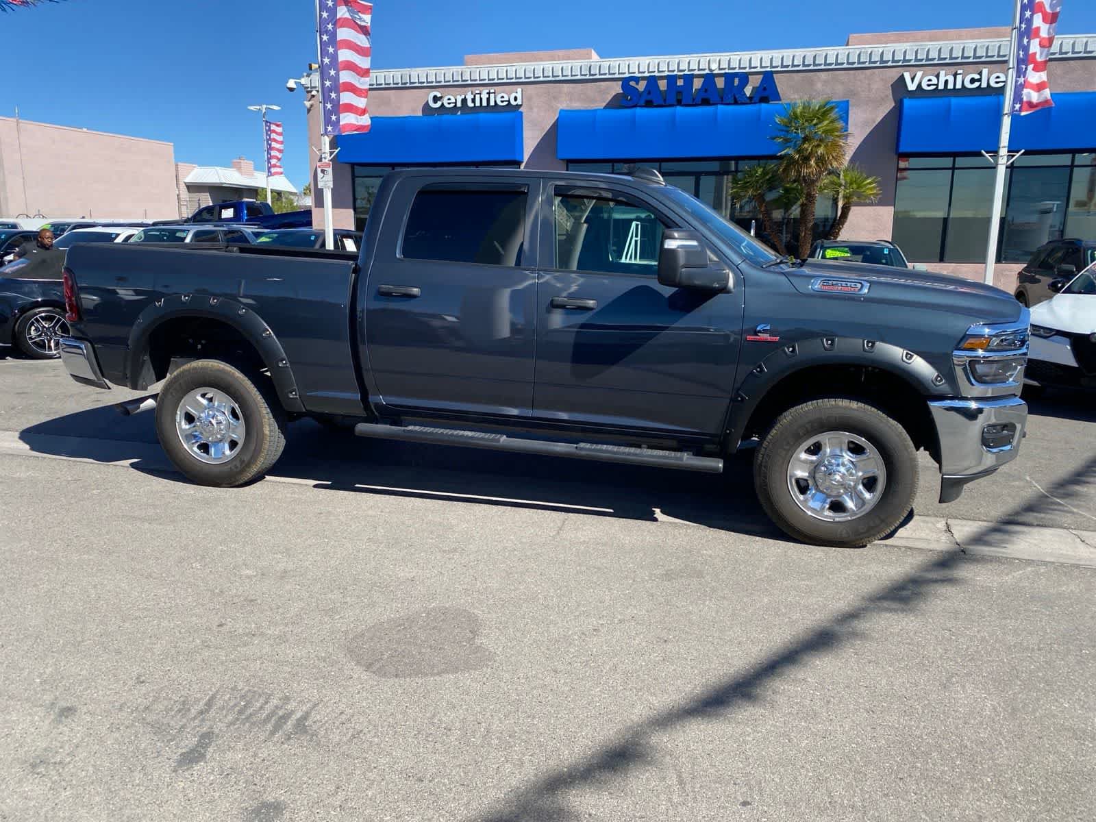 Used 2025 RAM 2500 Tradesman AWD/4WD image 4