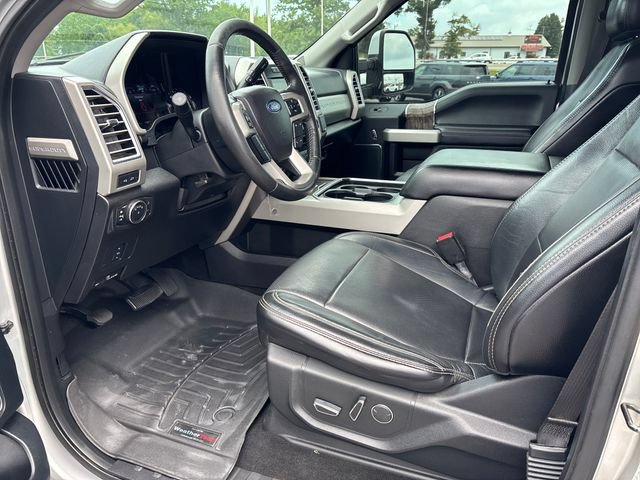 Used 2017 Ford F250 Lariat w/ Lariat Value Package AWD/4WD image 12