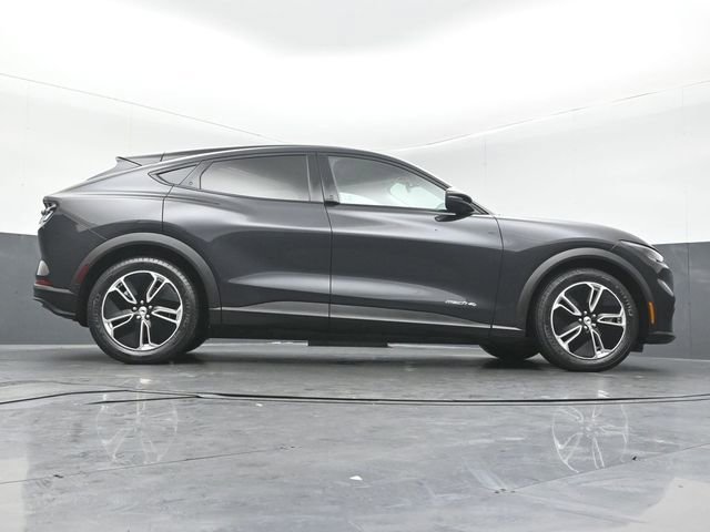 Used 2022 Ford Mustang Mach-E Select image 41