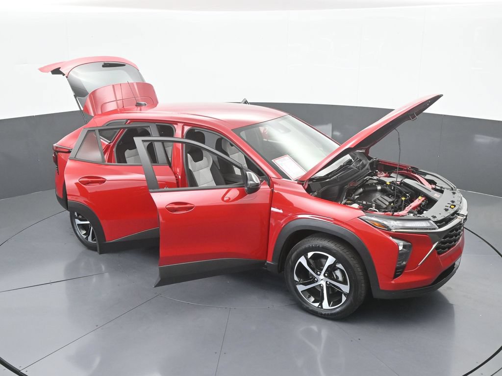 Used 2026 Chevrolet Trax RS FWD image 64