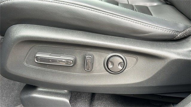 Used 2023 Honda CR-V EX-L image 10