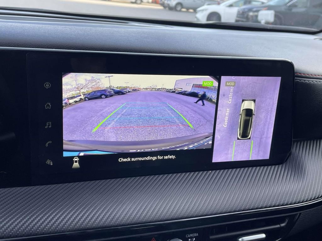 Used 2025 Nissan Kicks SR image 26