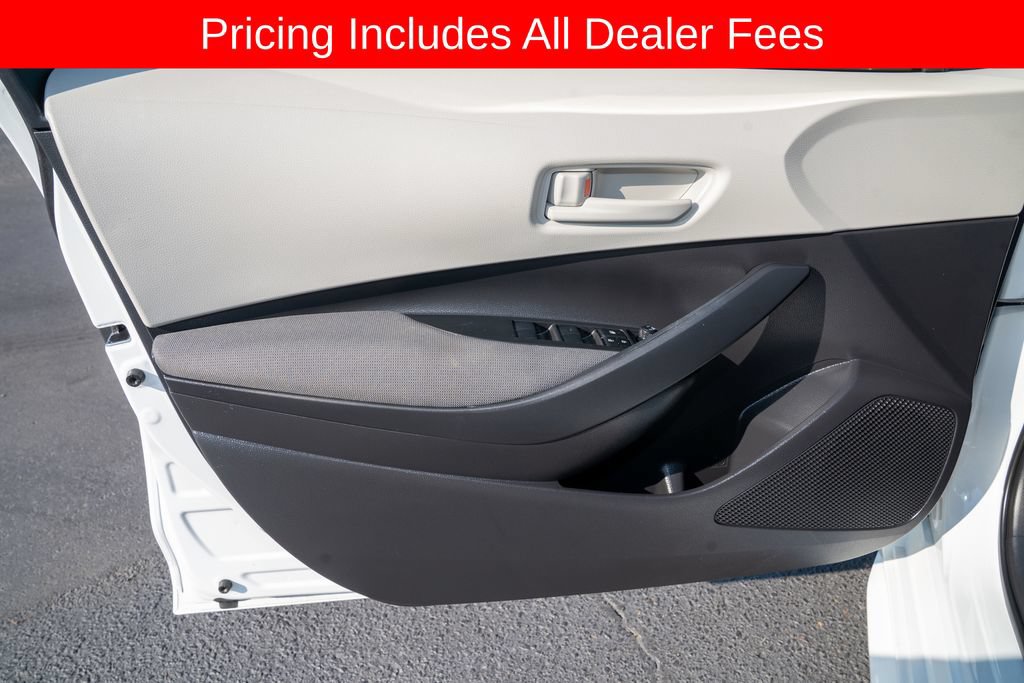 Used 2026 Toyota Corolla LE FWD image 10