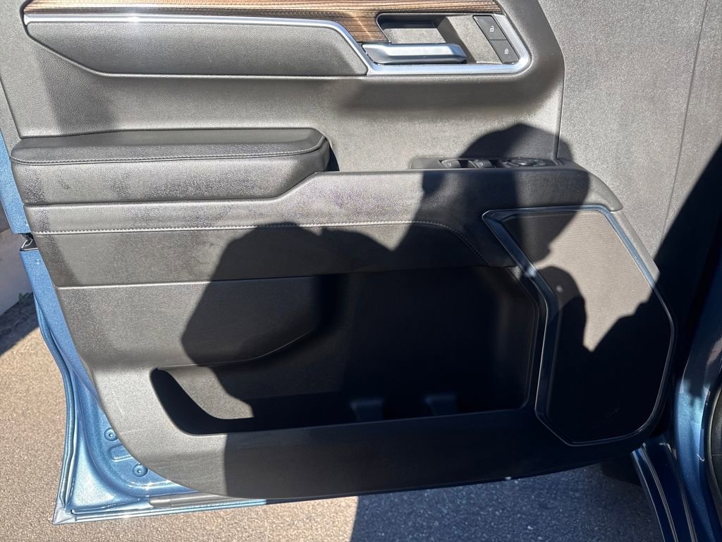 Used 2024 Chevrolet Silverado 1500 LT image 10