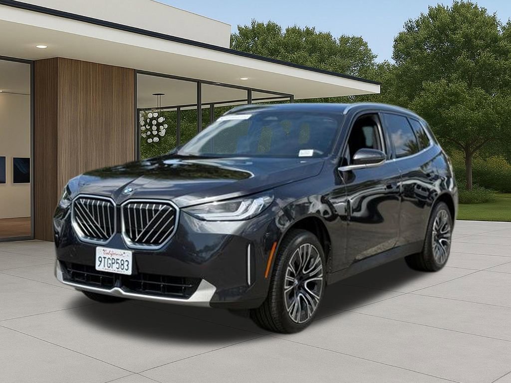 Used 2025 BMW X3 xDrive30i AWD/4WD image 2