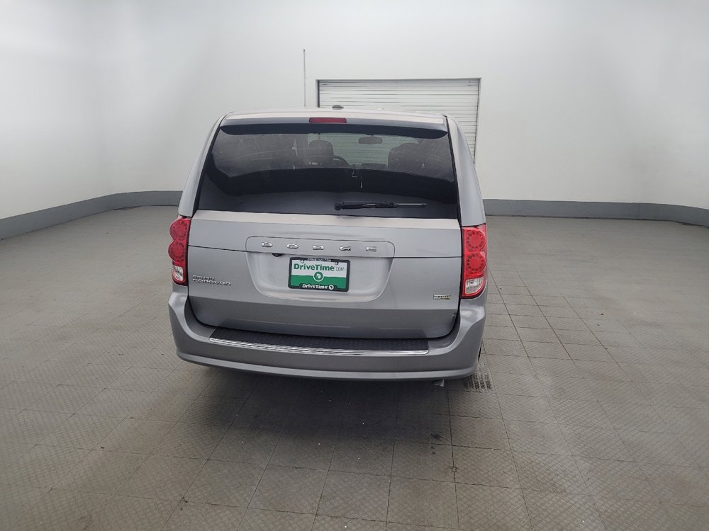 Used 2018 Dodge Grand Caravan SE w/ UConnect Hands-Free Group FWD image 7