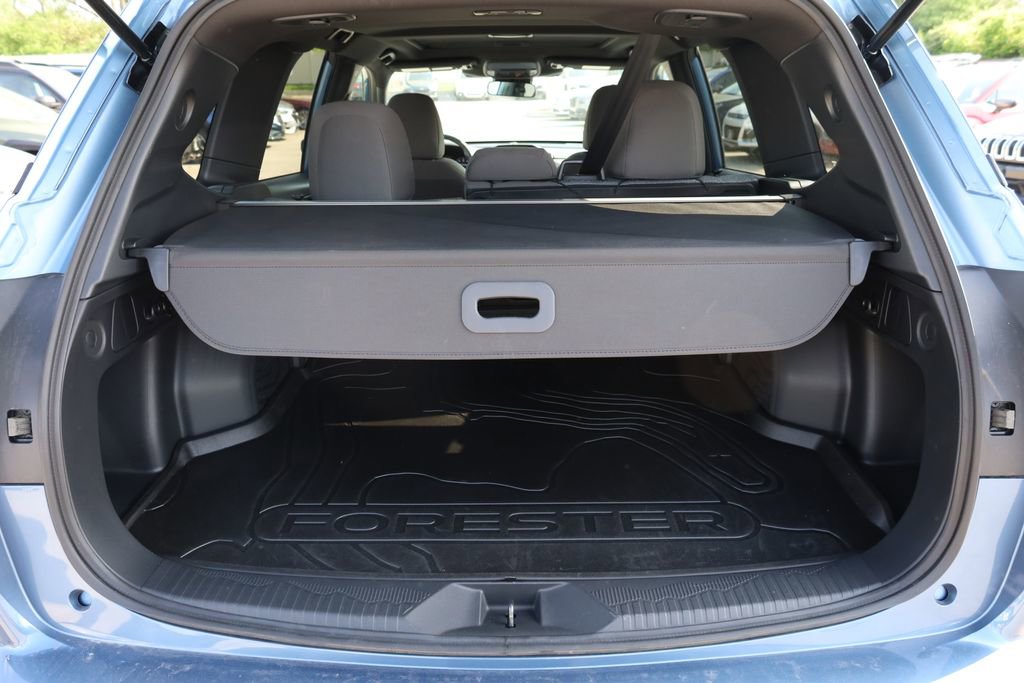 Certified 2025 Subaru Forester Premium image 7