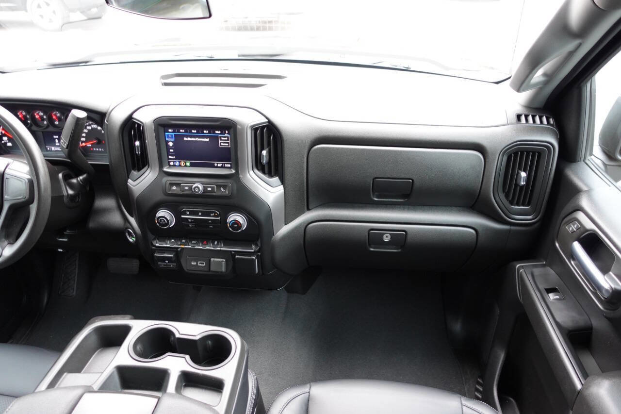 Used 2023 Chevrolet Silverado 1500 Custom image 38