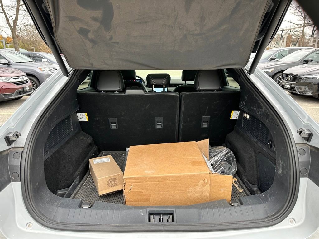 Used 2022 Ford Mustang Mach-E Premium image 11