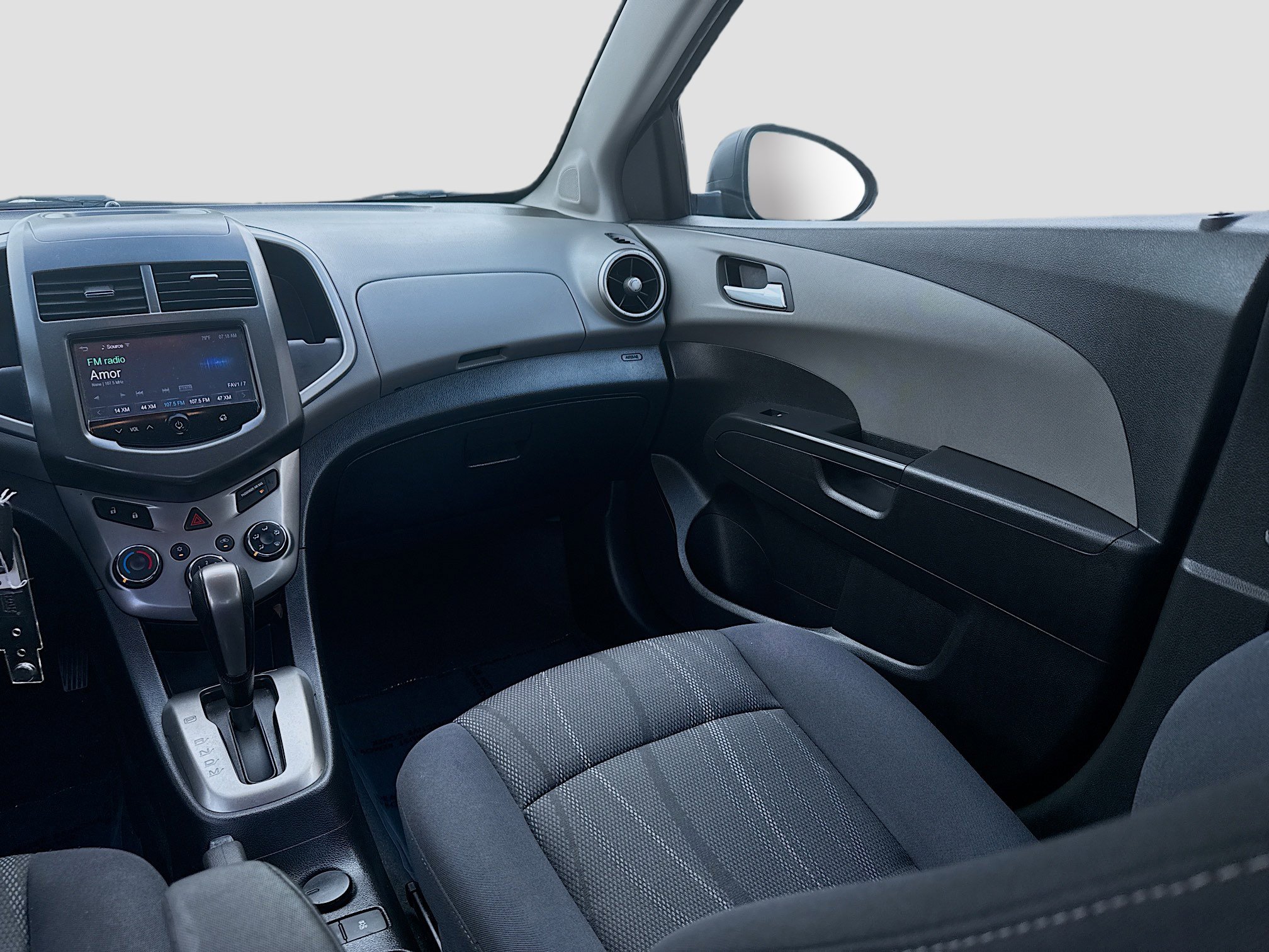 Used 2016 Chevrolet Sonic LT image 21