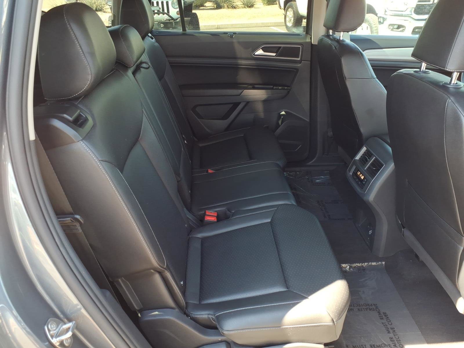 Used 2019 Volkswagen Atlas SE image 13