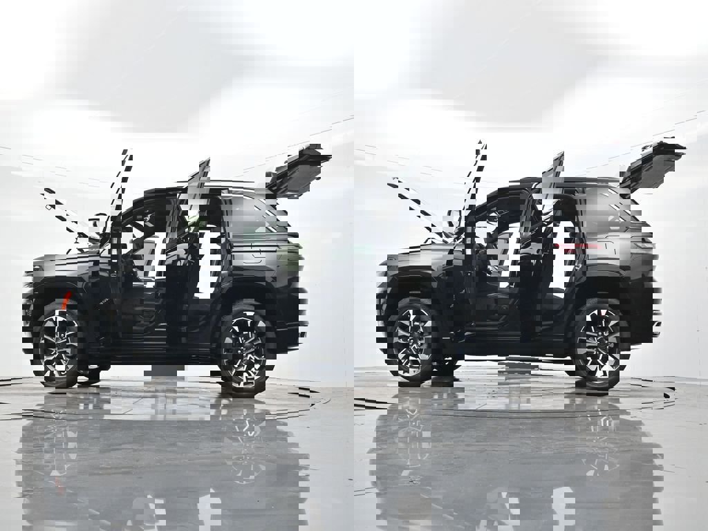 Used 2023 Jeep Grand Cherokee Overland image 47