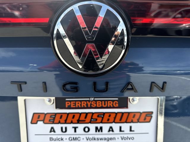 New 2026 Volkswagen Tiguan SE R-Line AWD/4WD image 32