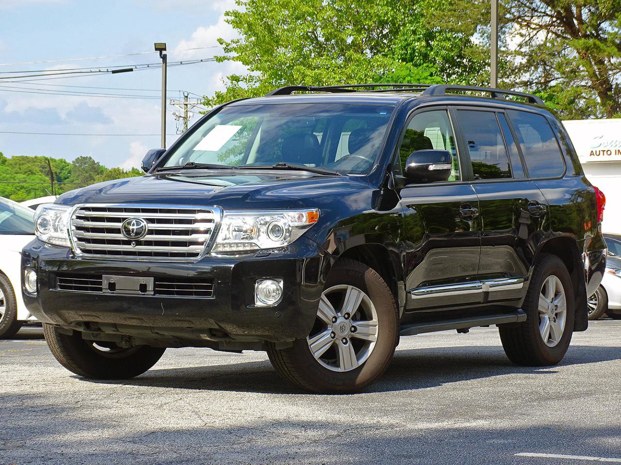 Used 2015 Toyota Land Cruiser AWD/4WD image 4