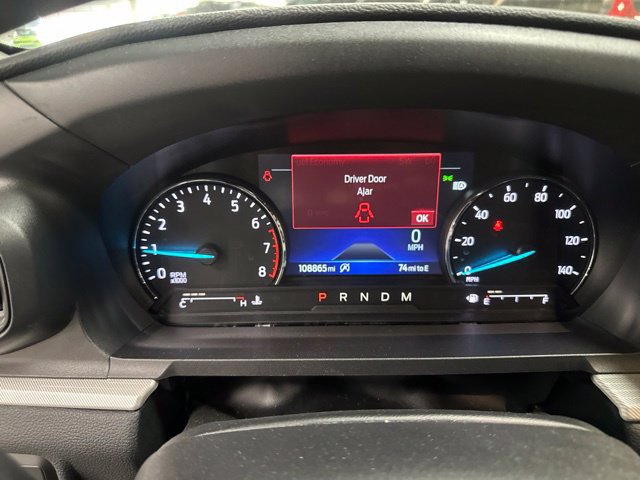 Used 2020 Ford Explorer XLT AWD/4WD image 13