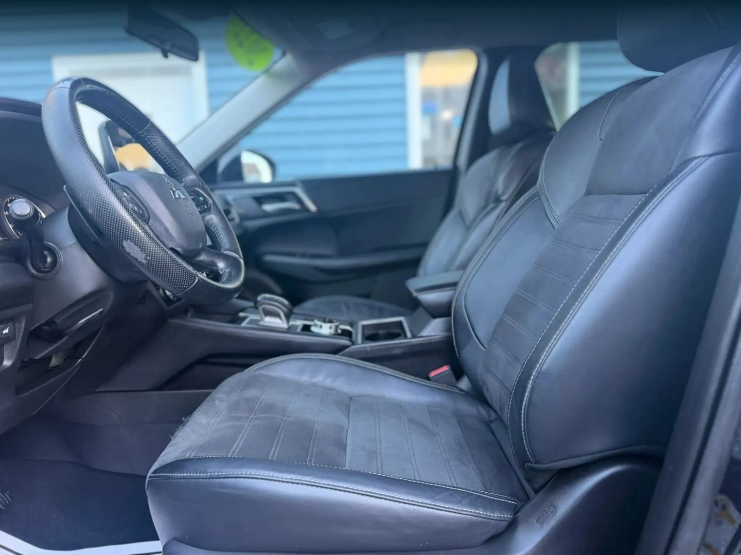 Used 2022 Mitsubishi Outlander SE AWD/4WD image 13
