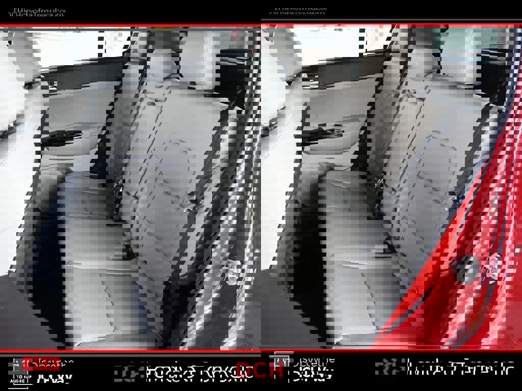 Used 2022 Kia Sportage EX w/ EX Technology Package image 19