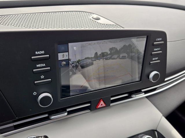 New 2026 Hyundai Elantra SEL Sport FWD image 10