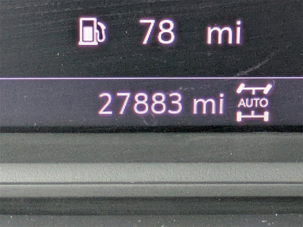 Used 2019 GMC Sierra 1500 SLT image 32